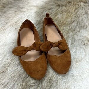 Size 10 Old Navy Brown Suede Slip-On Ballet Bow Shoes